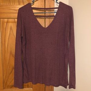 Comfy long sleeve, great condition, barely worn!